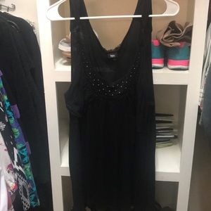 Black tank size 2x
